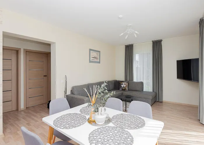 Dia Apartmanhotel 3*